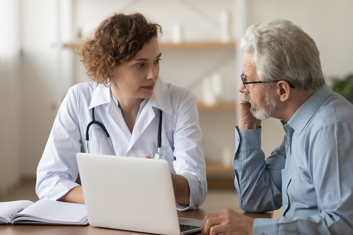 Doctor explaining what is dialysis to CKD patients